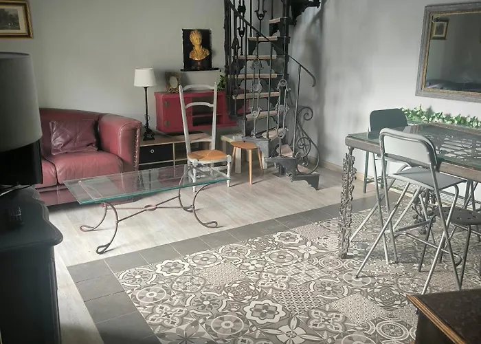 아파트 Ravissant Au Bord De L'herault