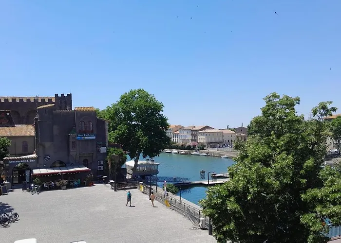 Ravissant Au Bord De L'herault